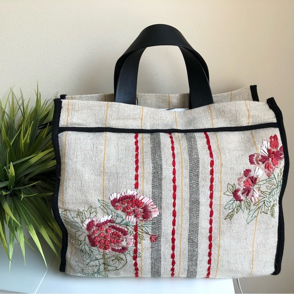 ❌SOLD❌Zara | Weekender Embroidered Bag - Picture 10 of 15